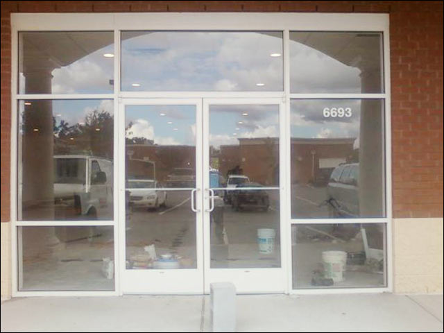 commercial glass door entry way installation